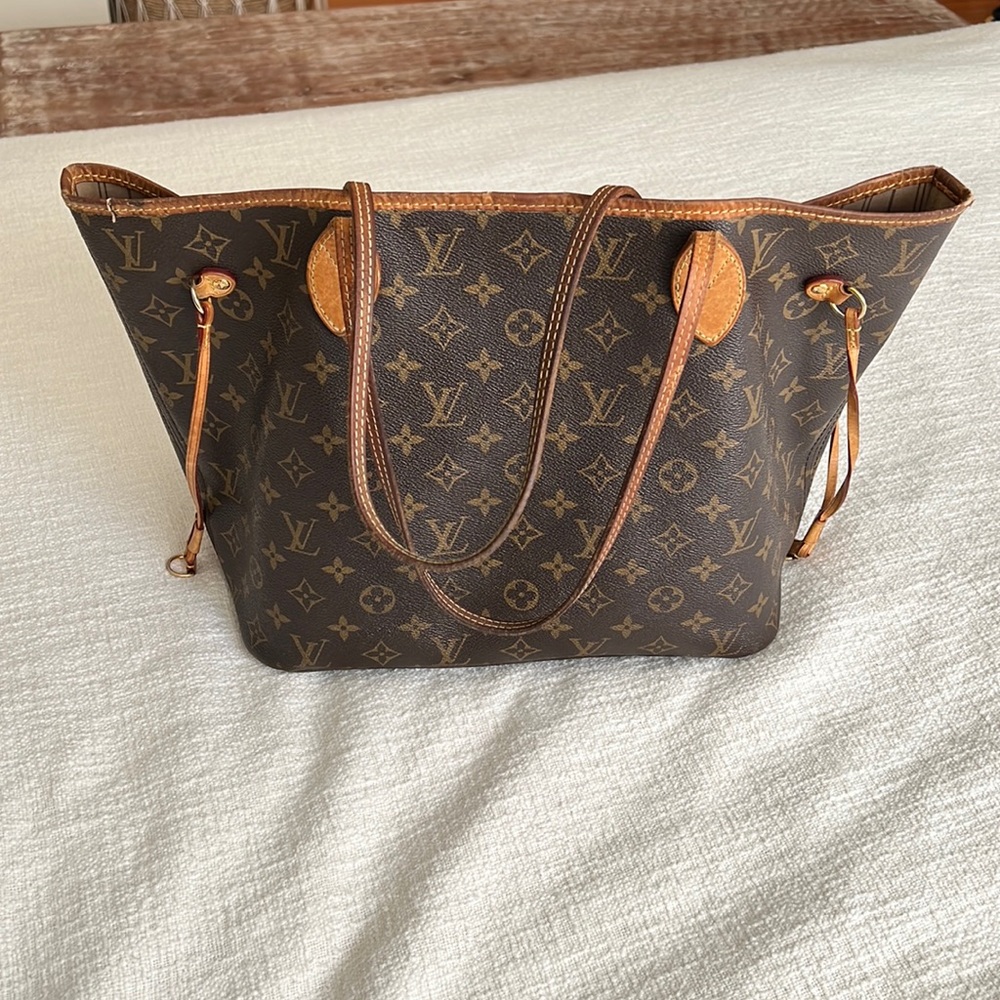 Louis Vuitton Monogram Neverfull Tote bag